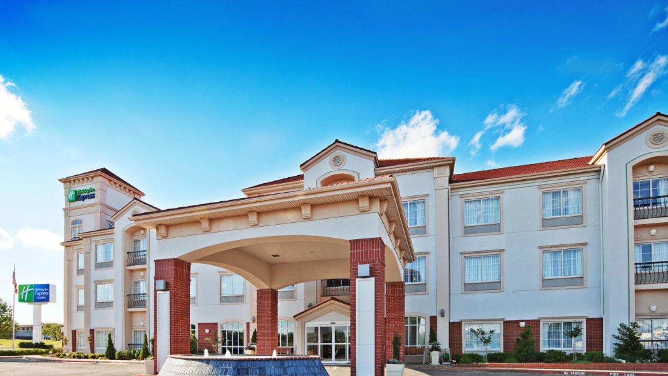 Holiday Inn Express & Suites Oklahoma City Northwest By IHG