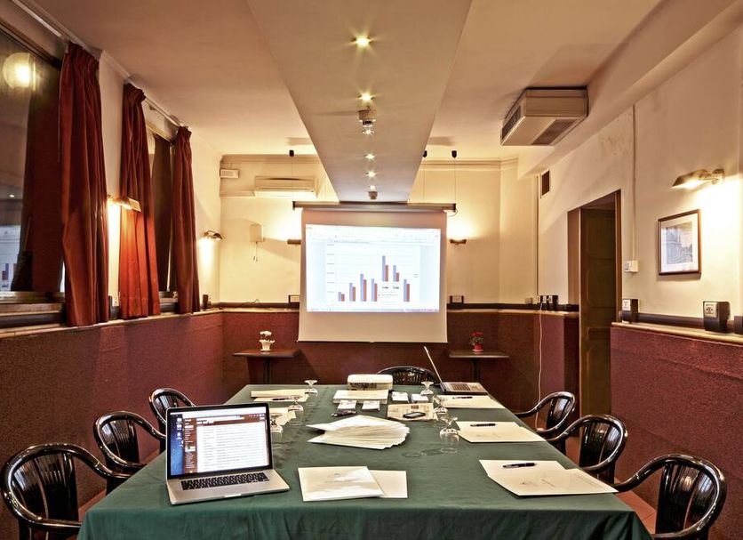 Conference room Photo