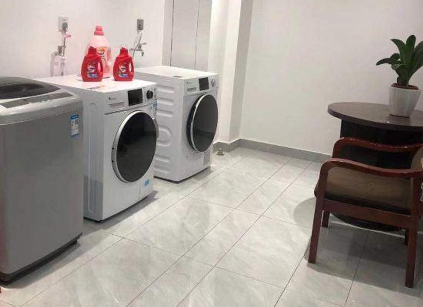 Laundry facility Photo