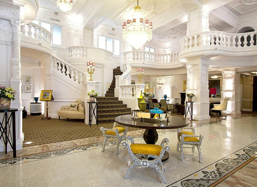 Lobby Photo
