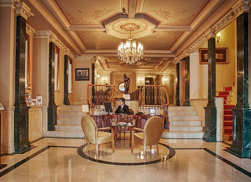 Lobby Photo