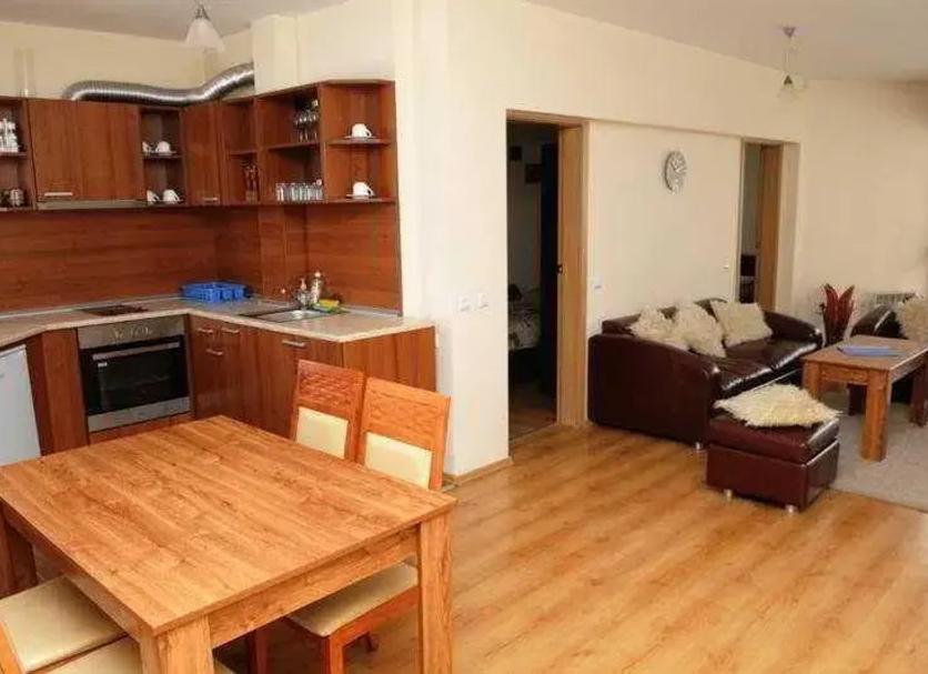 Kitchen Photo