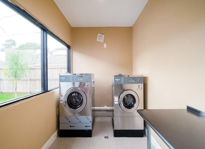 Laundry facility Photo