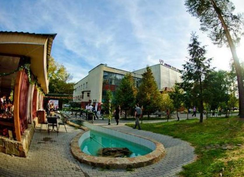 Building Photo