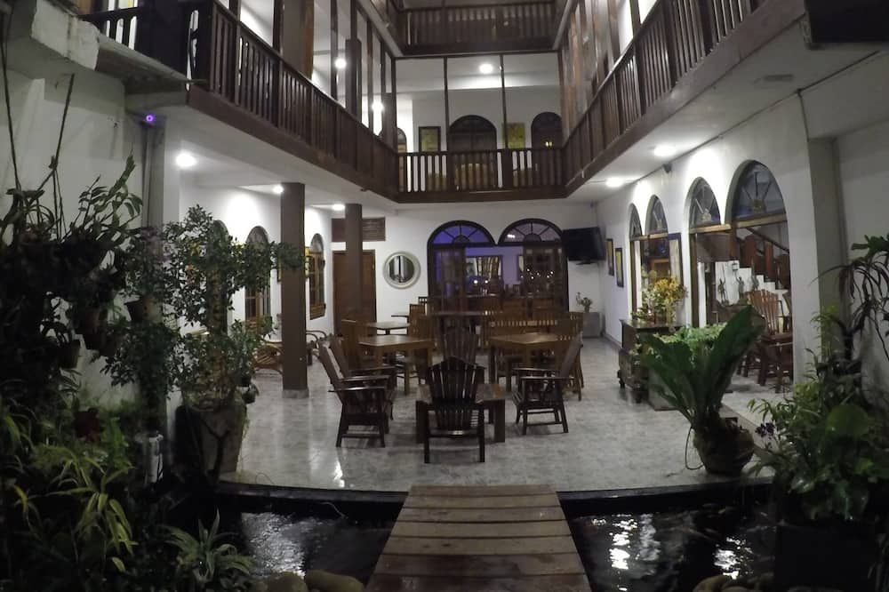 Decor