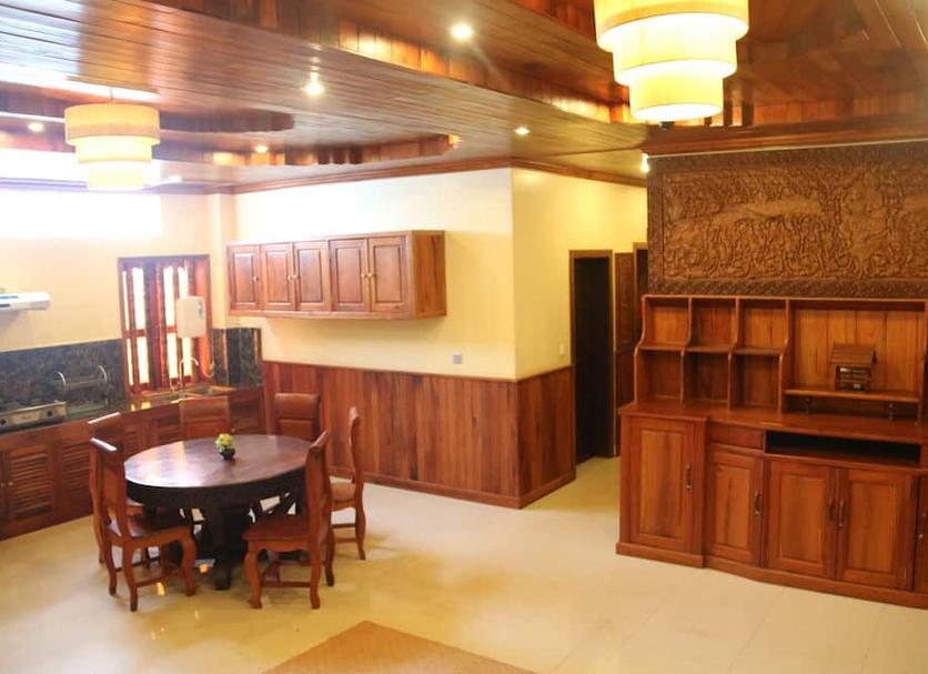 Dining room Photo