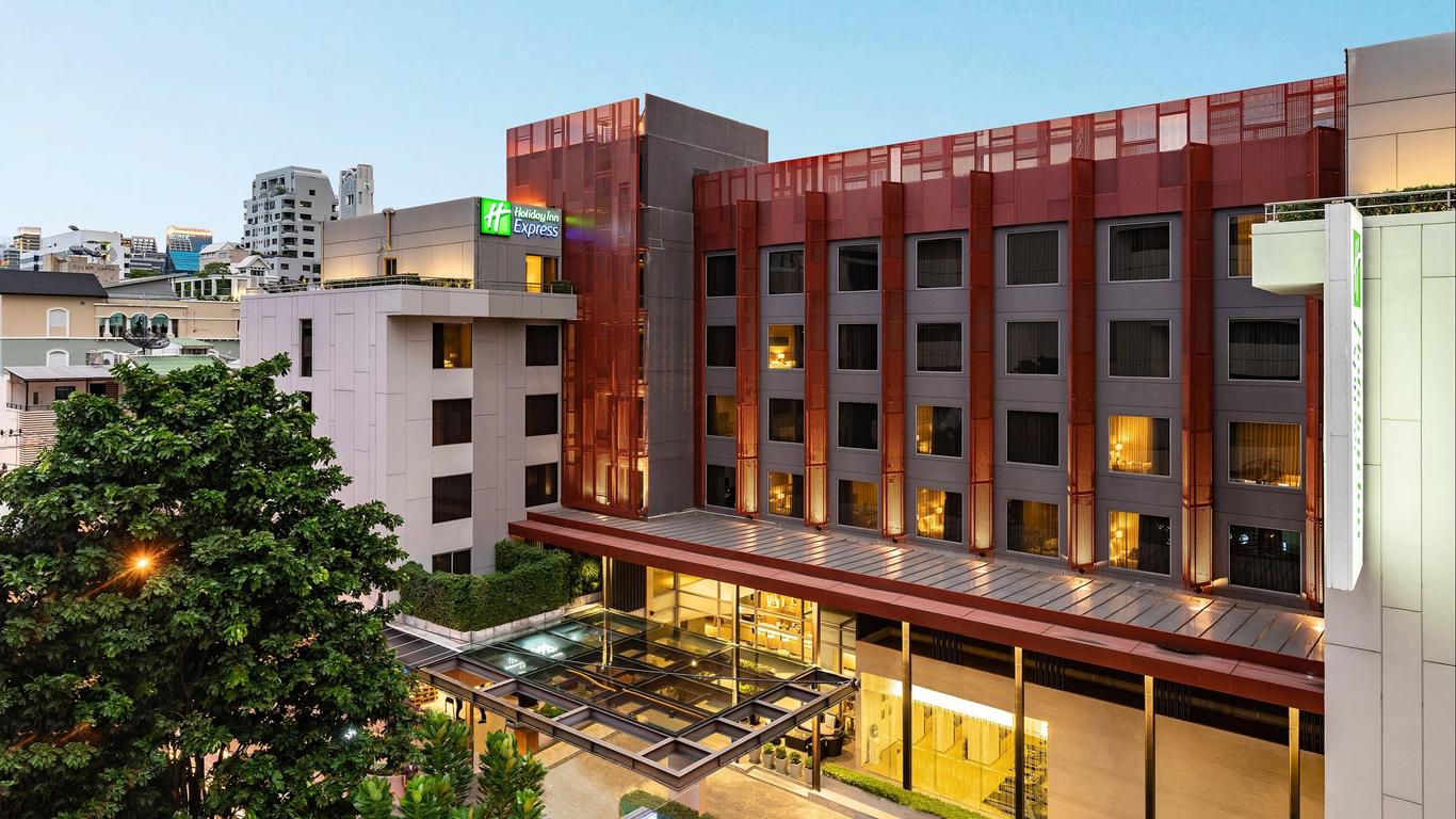 Holiday Inn Express Bangkok Sathorn From 38 Bangkok Hotel Deals Reviews Kayak Holiday Inn Express Bangkok Sathorn From 38 Bangkok Hotel Deals Reviews Kayak