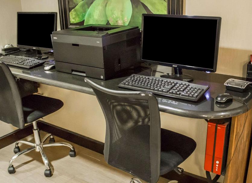 Business center Photo