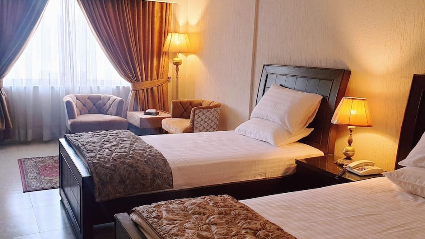 Hotel Grand Arena