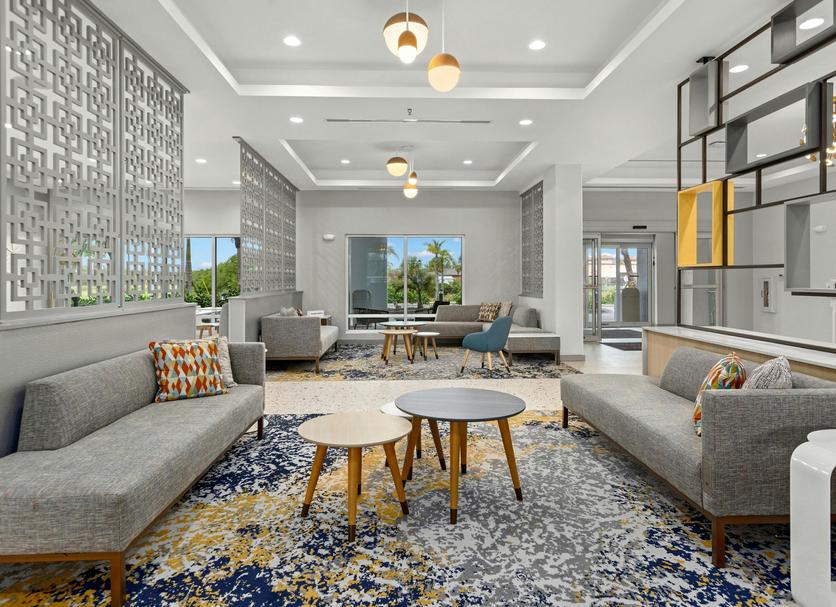 Lounge Photo