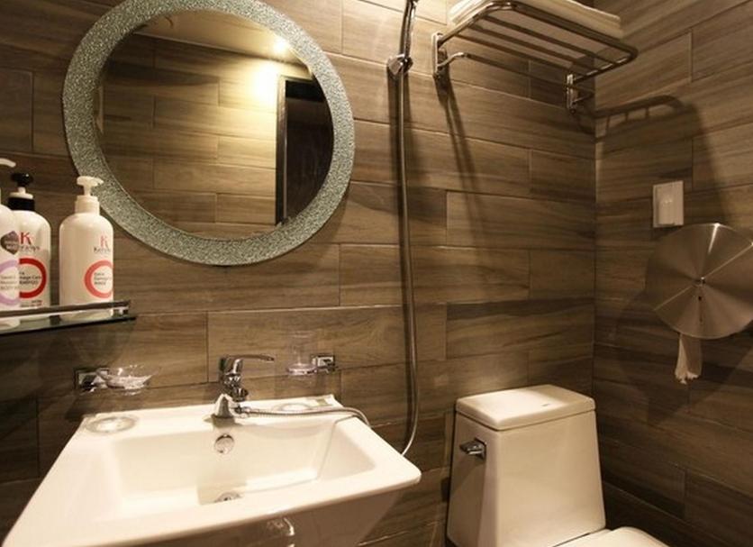 Bathroom Photo