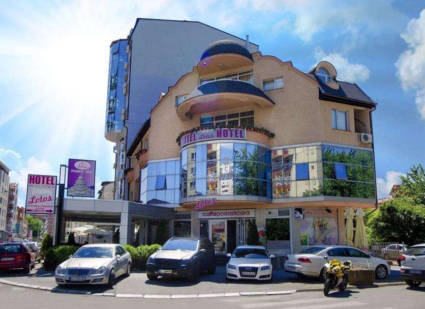 Building Photo