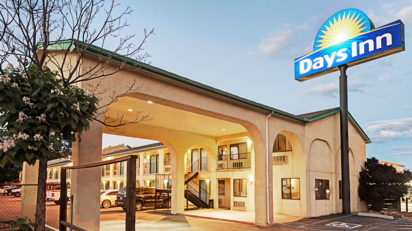 Days Inn by Wyndham Espanola