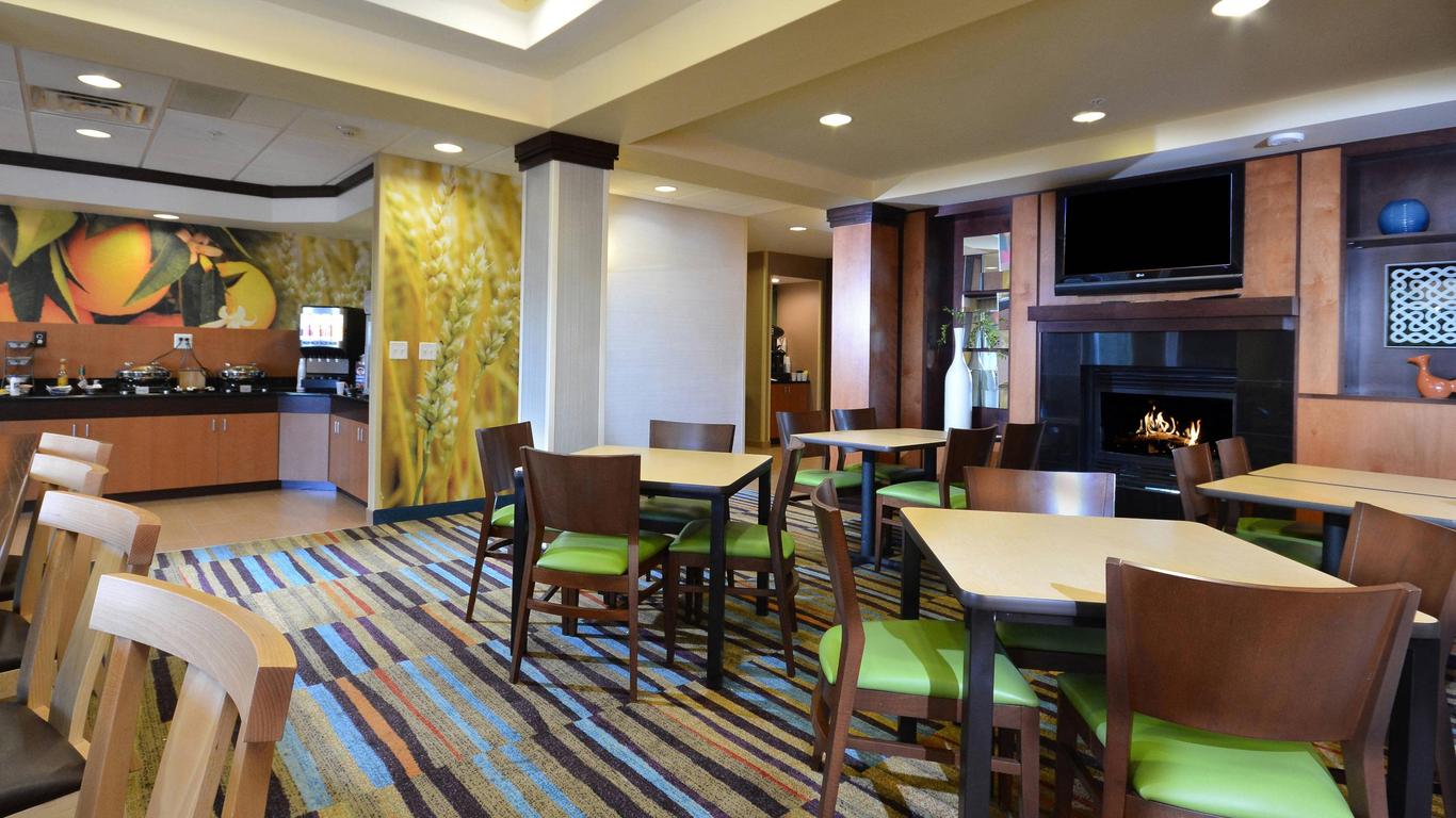 Fairfield Inn & Suites By Marriott
