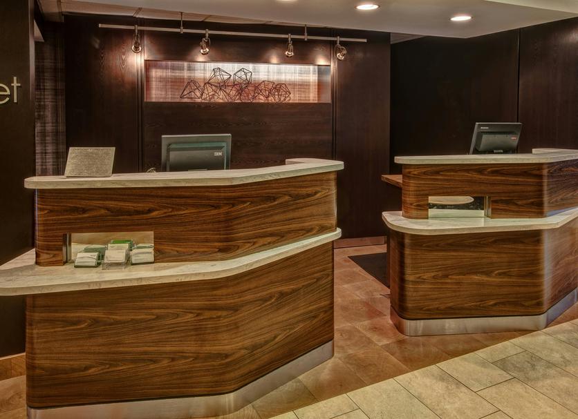 Front desk Photo