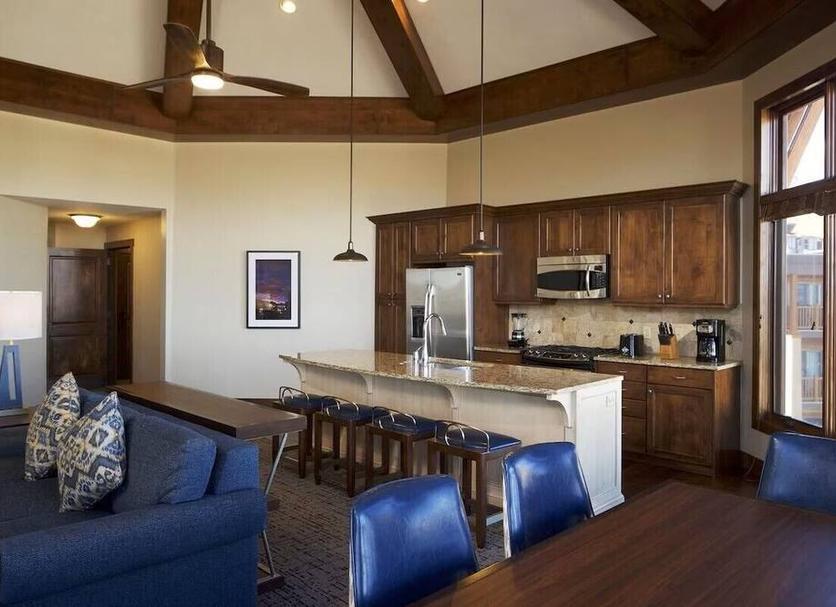 Kitchen Photo