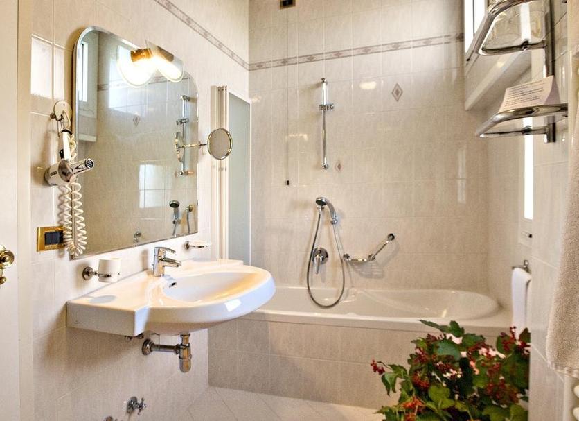 Bathroom Photo