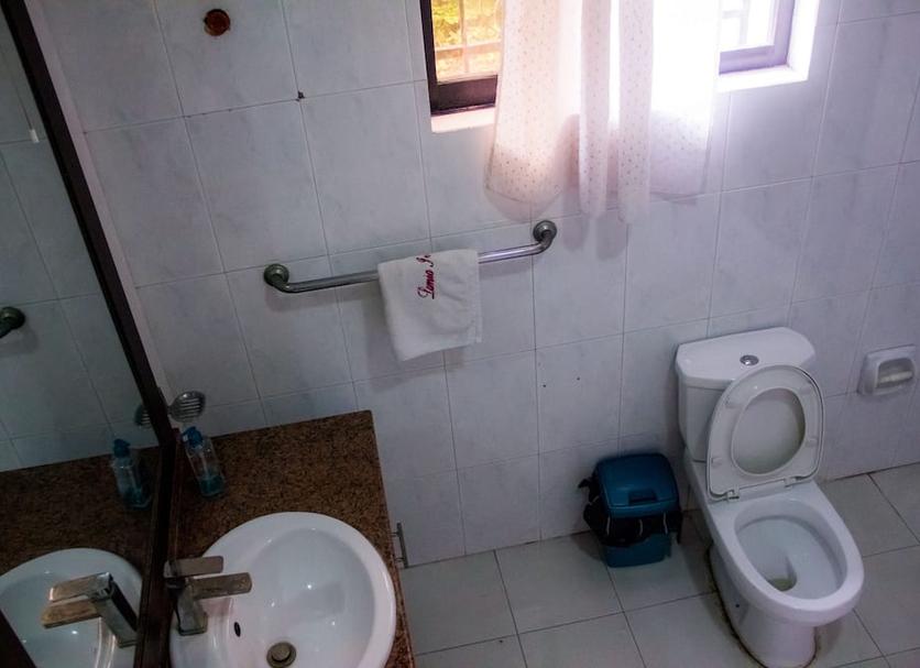 Bathroom Photo