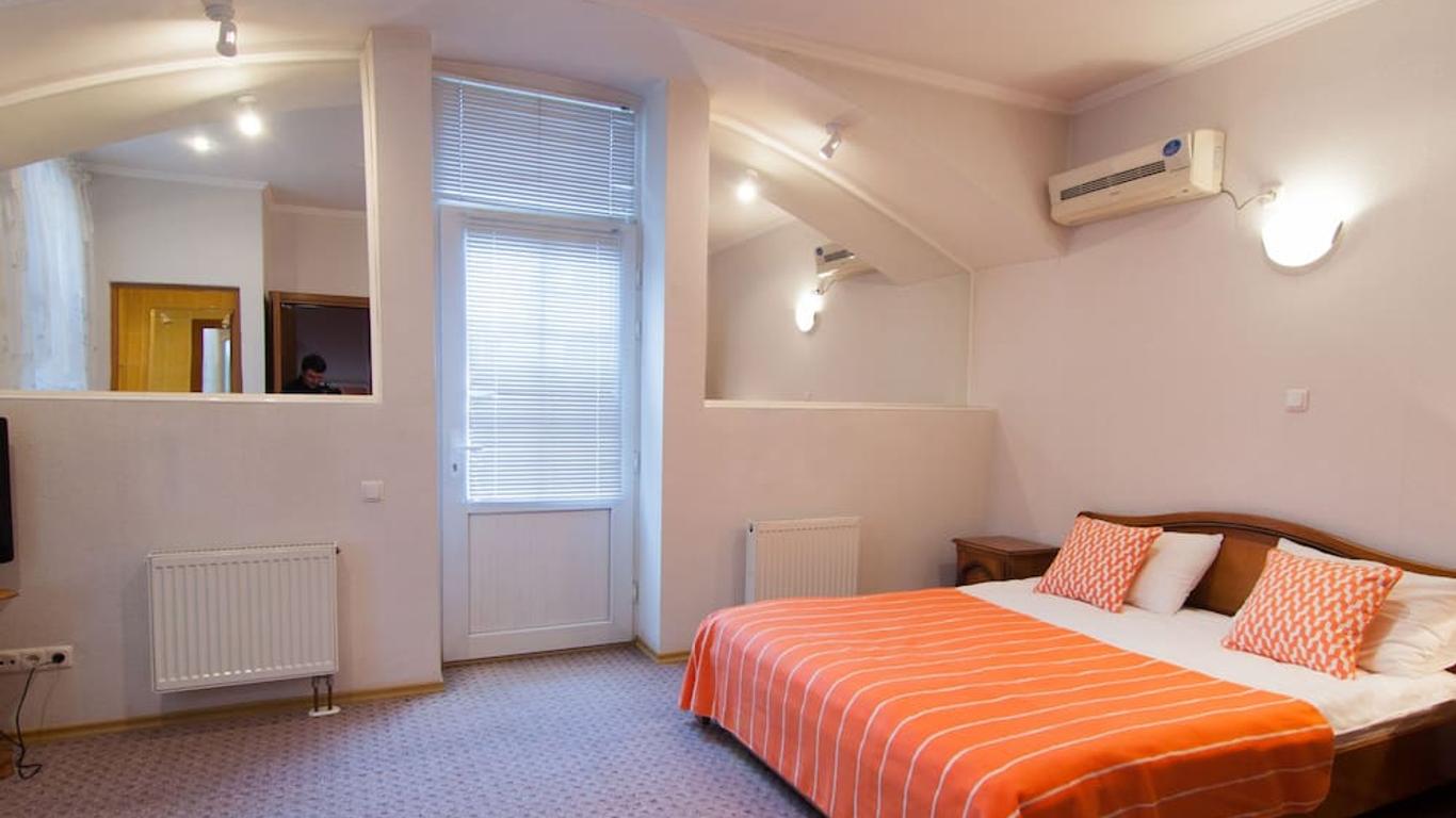 Fortuna Hotel