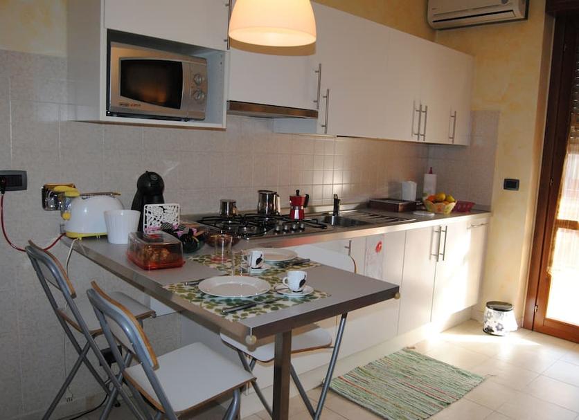 Kitchen Photo
