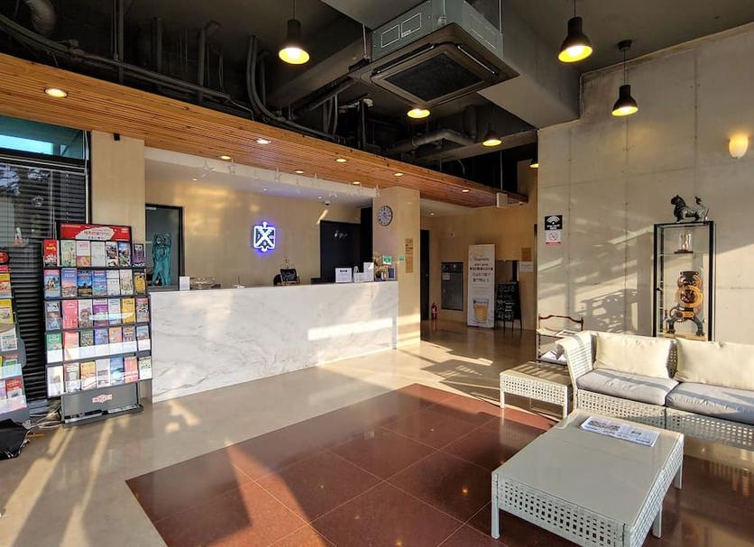 Front desk Photo