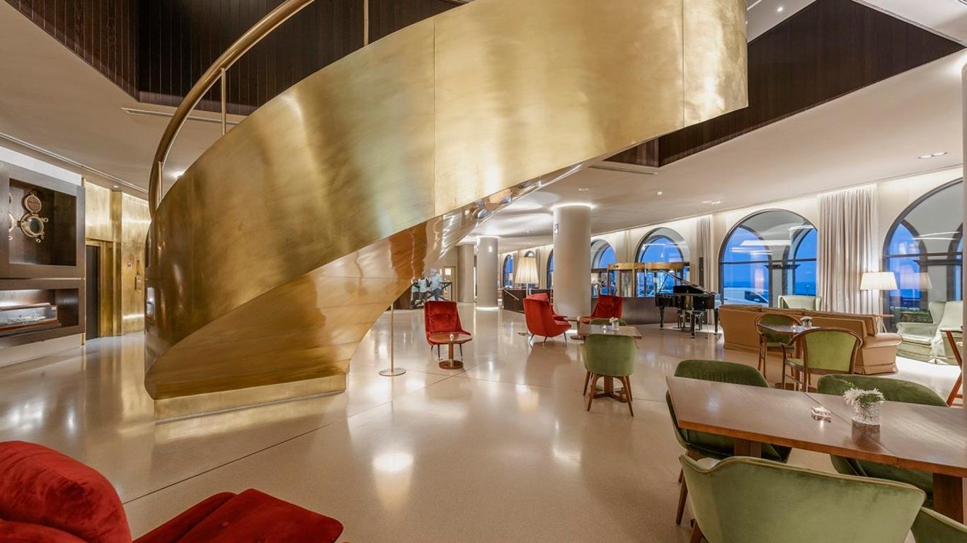 Grand Hotel Acores Atlantico