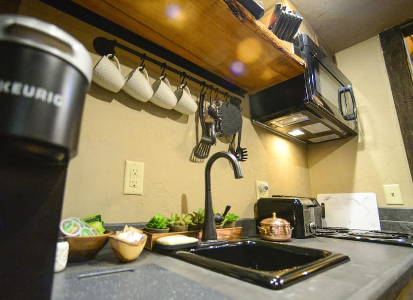 Kitchen Photo