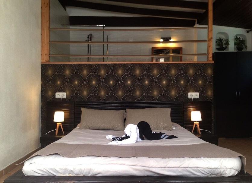 Bedroom Photo