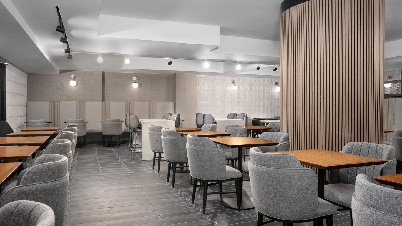 SpringHill Suites by Marriott New York Manhattan Times Square