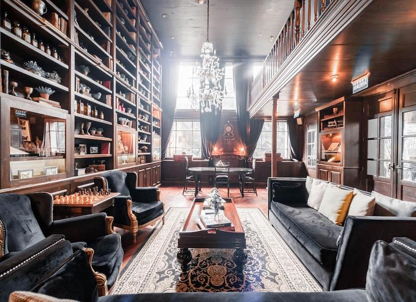 Lounge Photo