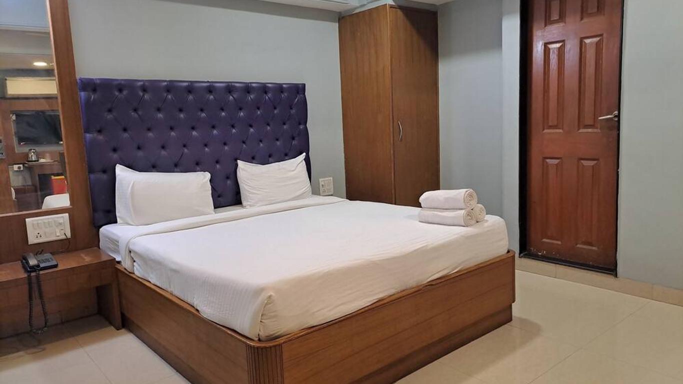 Hotel Cruz Royale