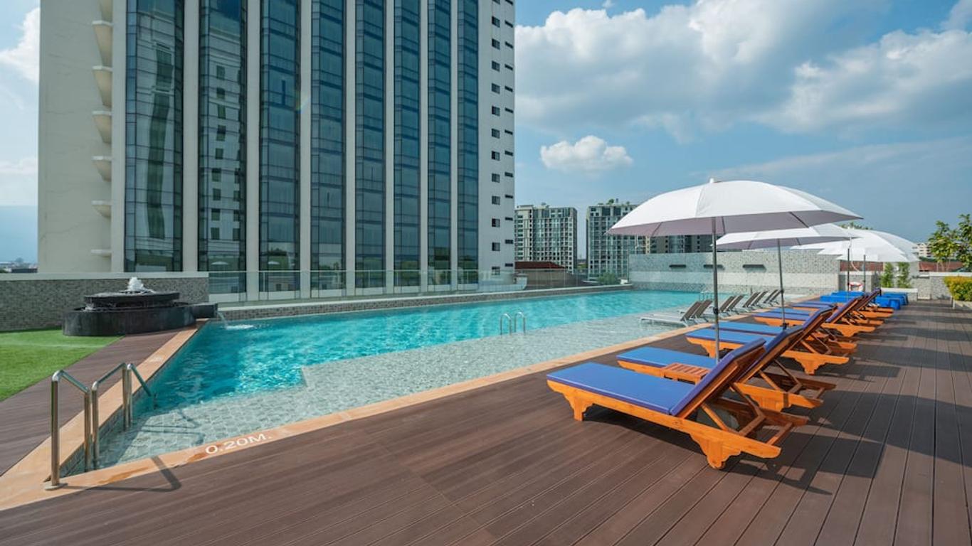 Empress Premier Hotel