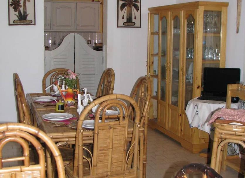 Dining room Photo