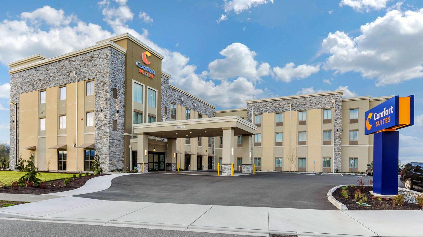 Comfort Suites Burlington near I-5