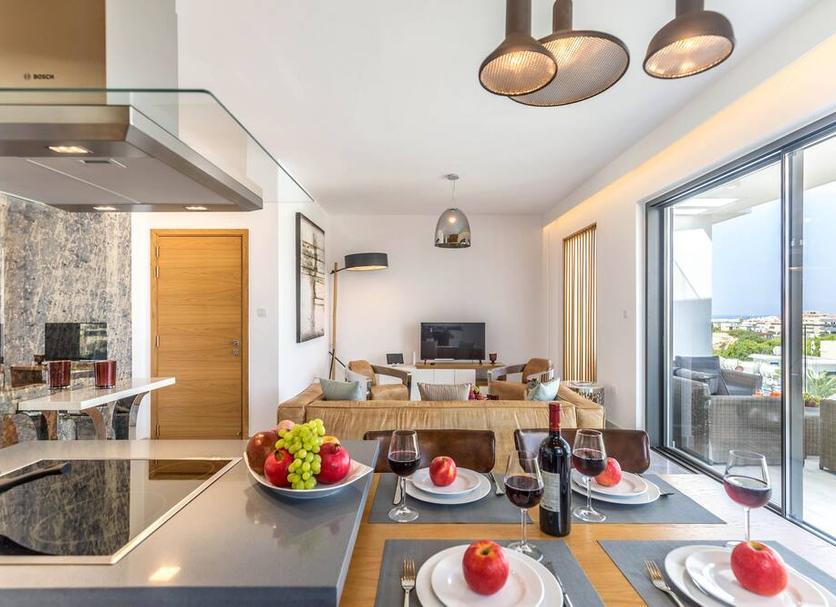 Dining room Photo