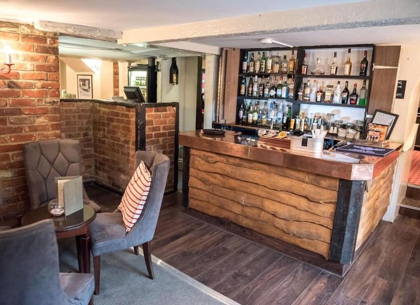 Bar Photo