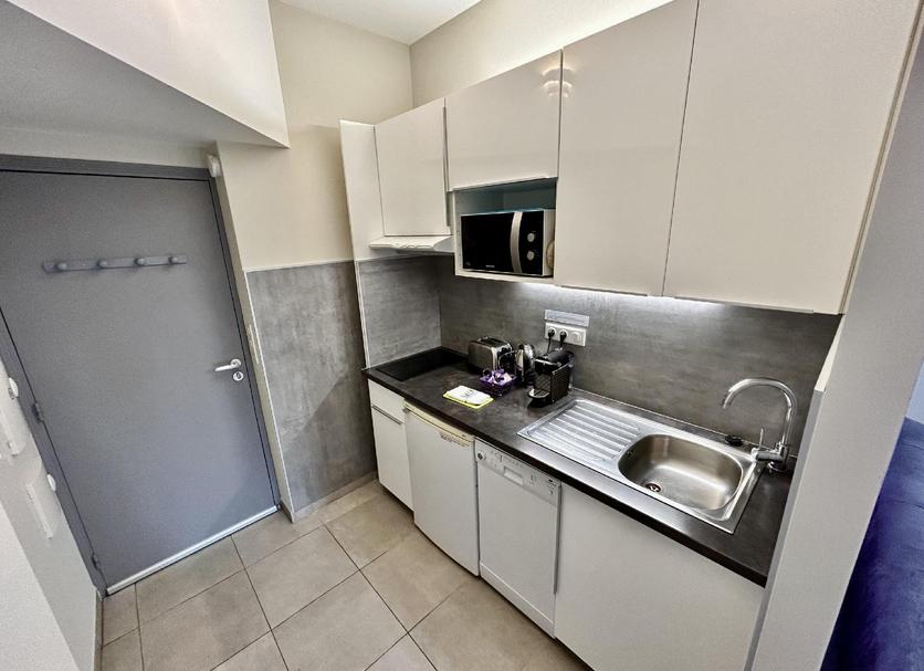 Kitchen Photo