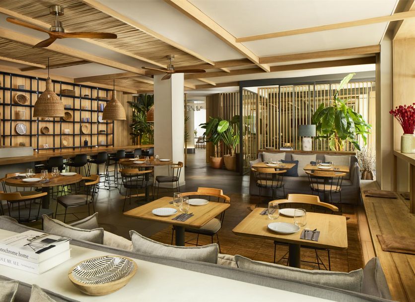 Restaurant Photo