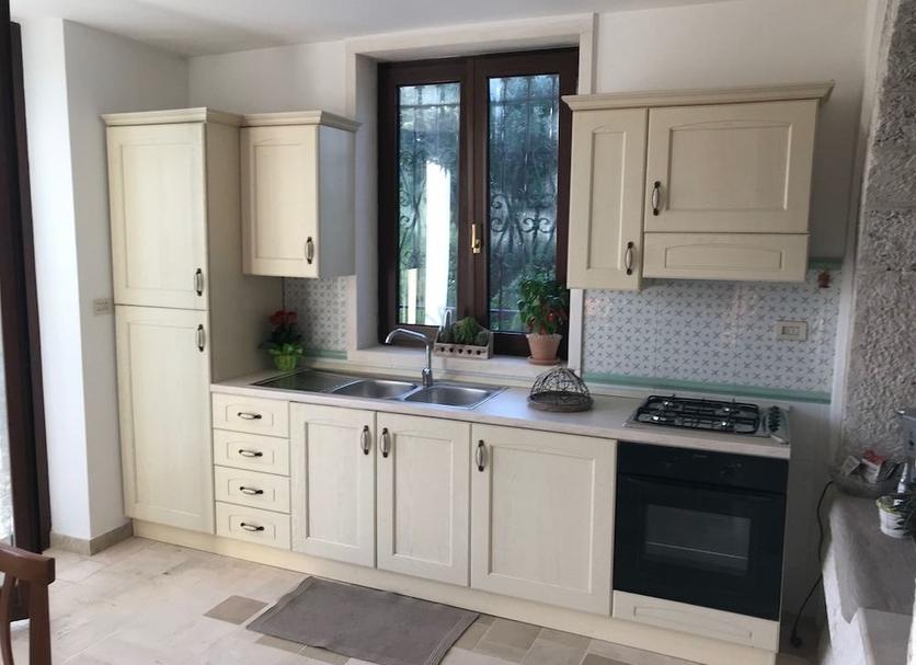 Kitchen Photo