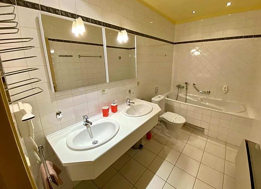 Bathroom Photo
