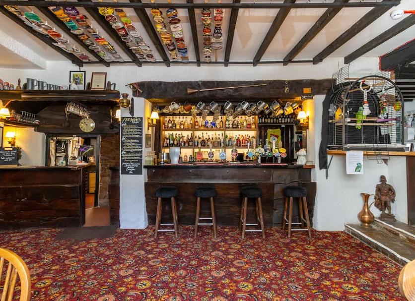 Bar Photo