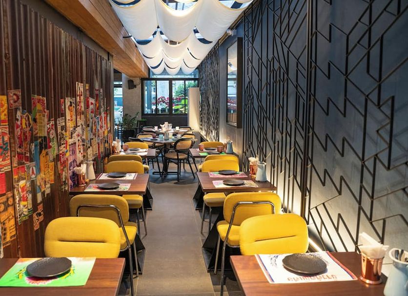 Restaurant Photo