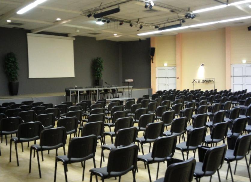 Conference room Photo