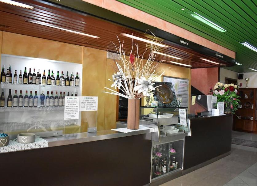Bar Photo