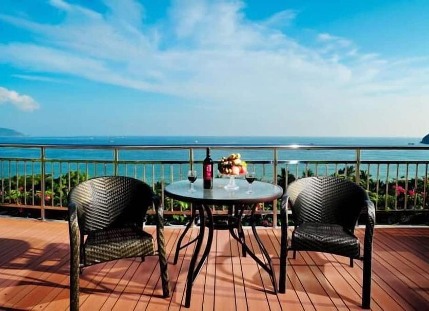 Balcony Photo