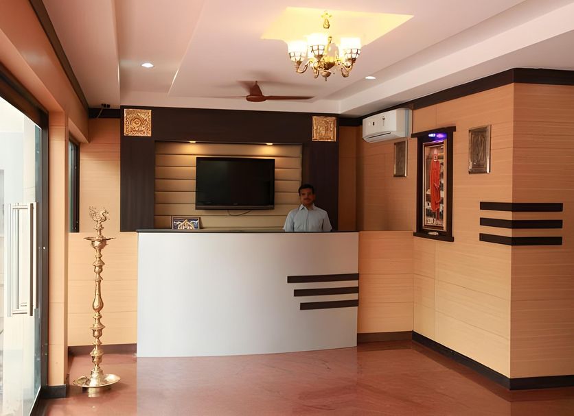 Front desk Photo