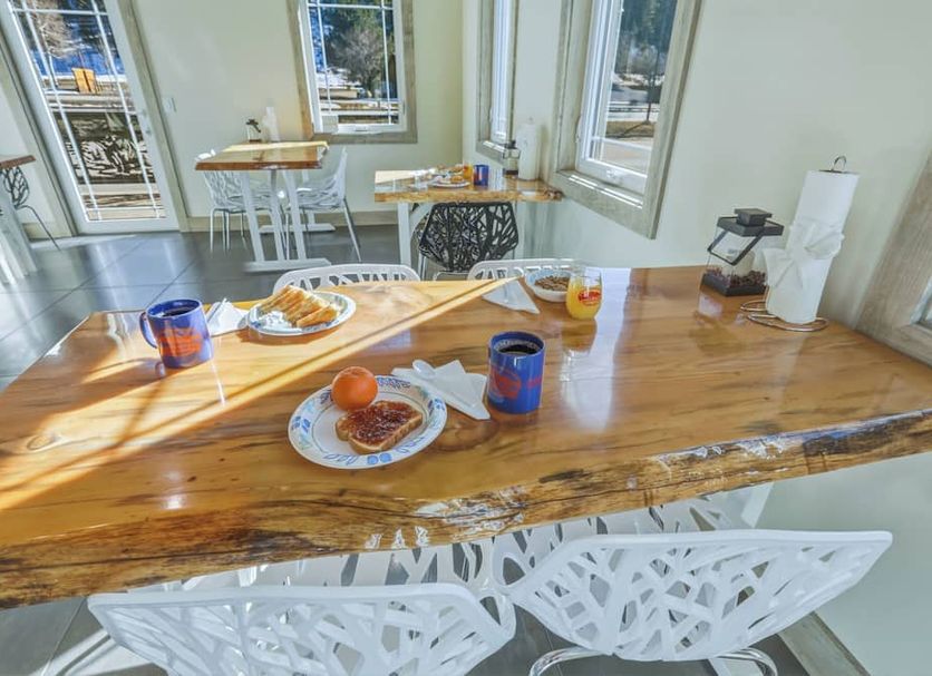Dining room Photo