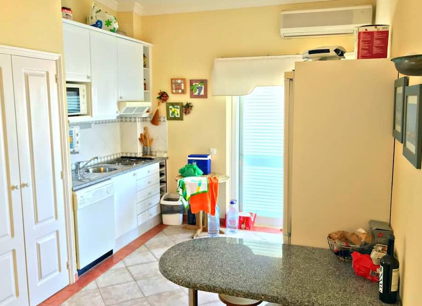 Kitchen Photo