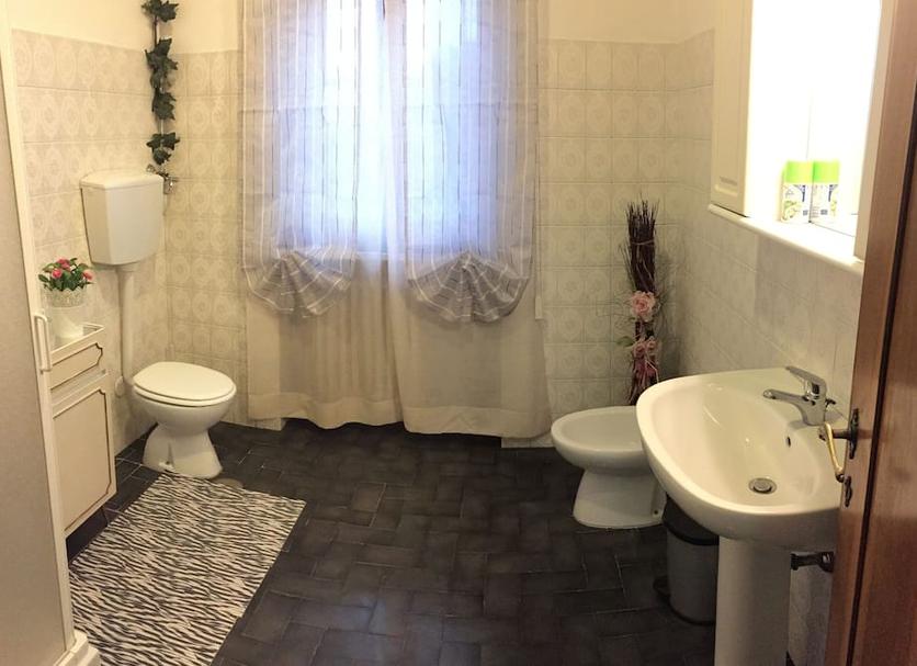 Bathroom Photo