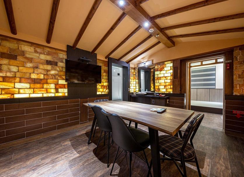 Dining room Photo